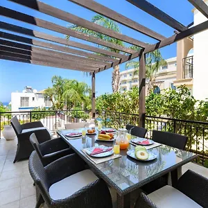 Villa Centro, Protaras